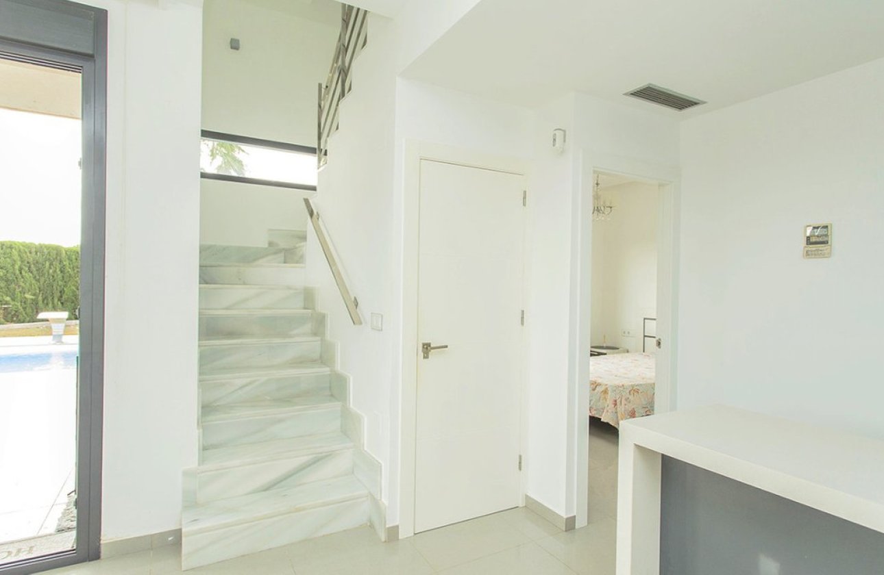 Használt ingatlanok - Villa -
Orihuela - Lomas de Cabo Roig