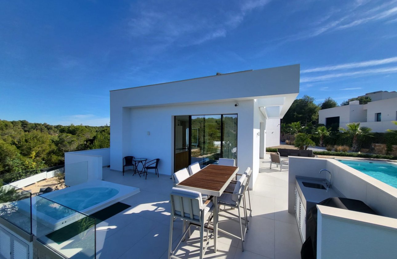 Használt ingatlanok - Villa -
Orihuela - Orihuela Centro