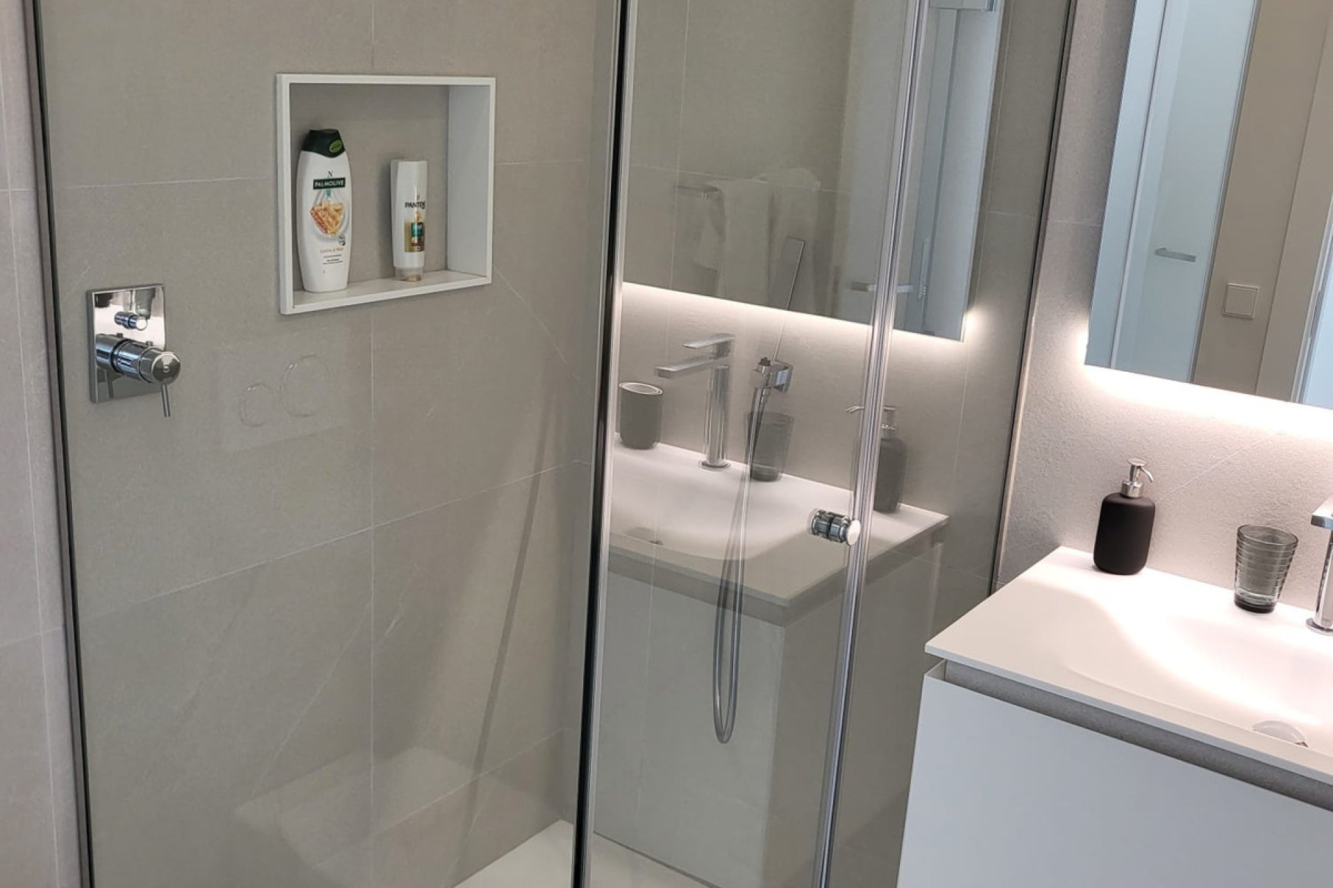 Használt ingatlanok - Villa -
Orihuela - Orihuela Centro