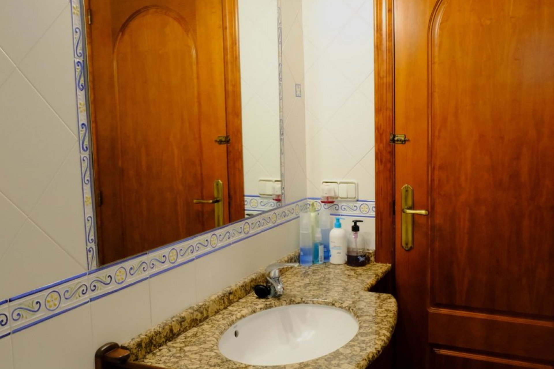 Használt ingatlanok - Villa -
Orihuela - Orihuela Centro