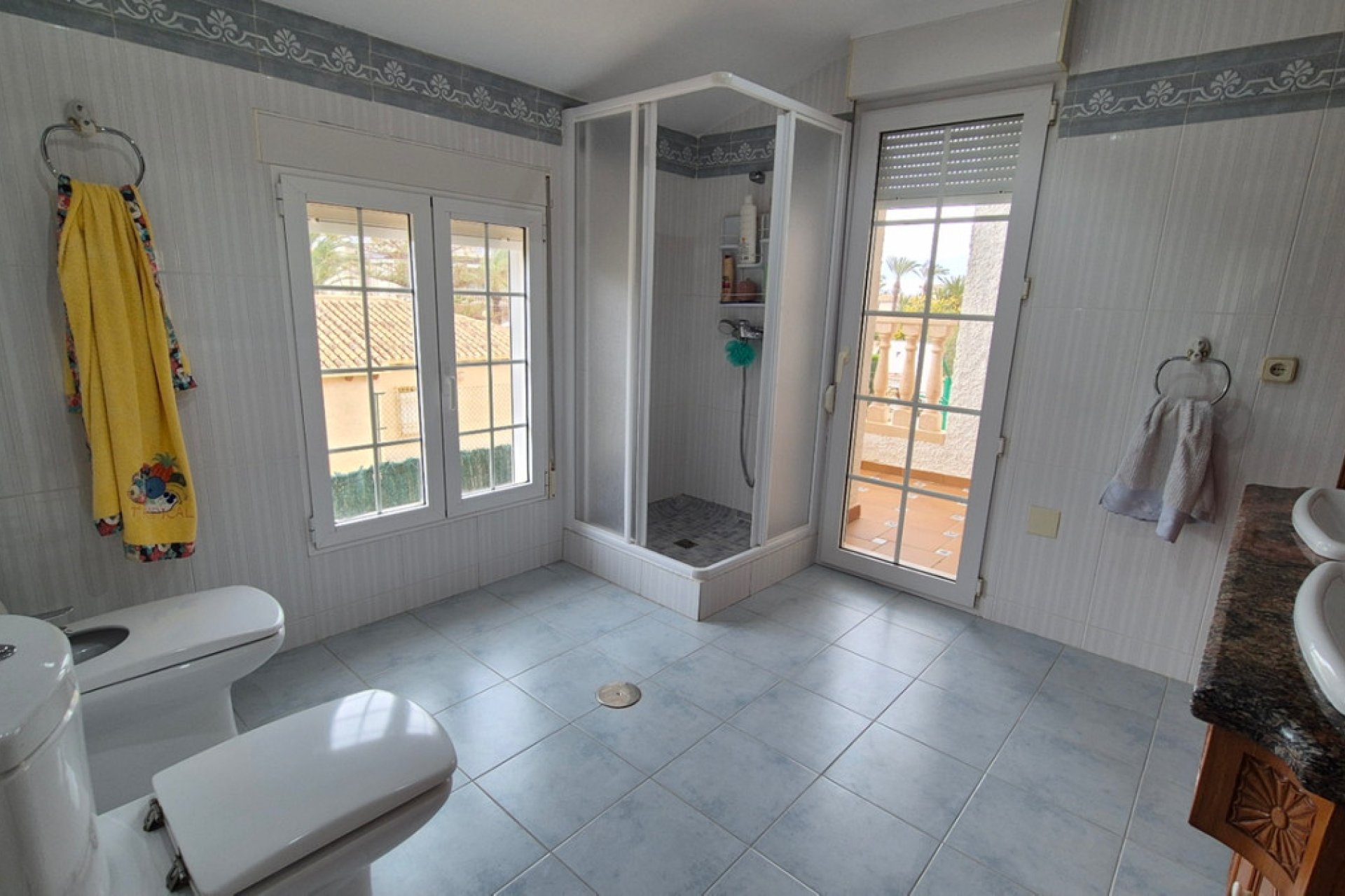 Használt ingatlanok - Villa -
Orihuela - Orihuela Centro