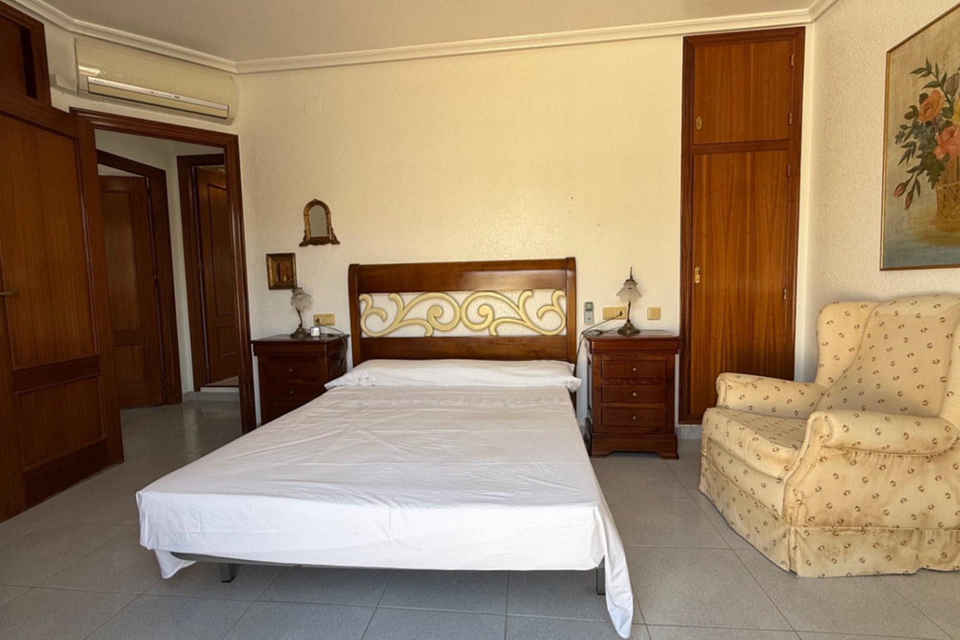 Használt ingatlanok - Villa -
Orihuela - Orihuela Centro