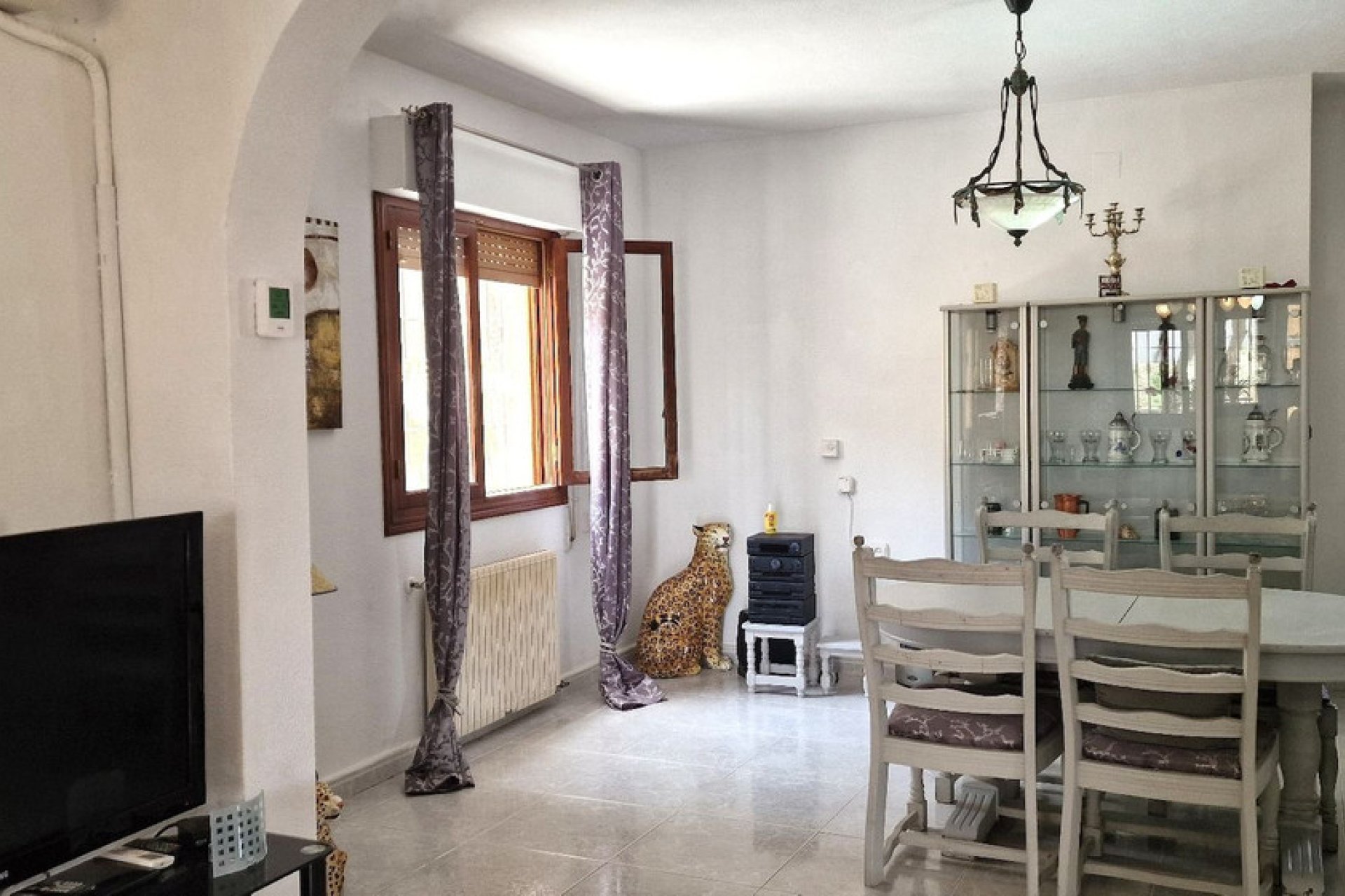 Használt ingatlanok - Villa -
Orihuela - Orihuela Centro