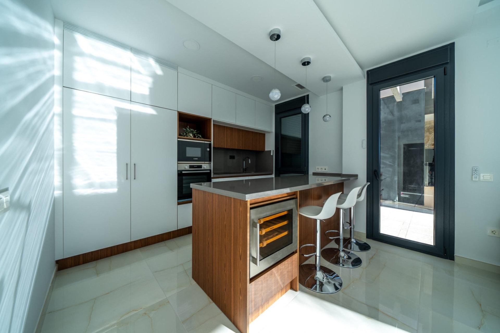 Használt ingatlanok - Villa -
Orihuela - Orihuela Costa