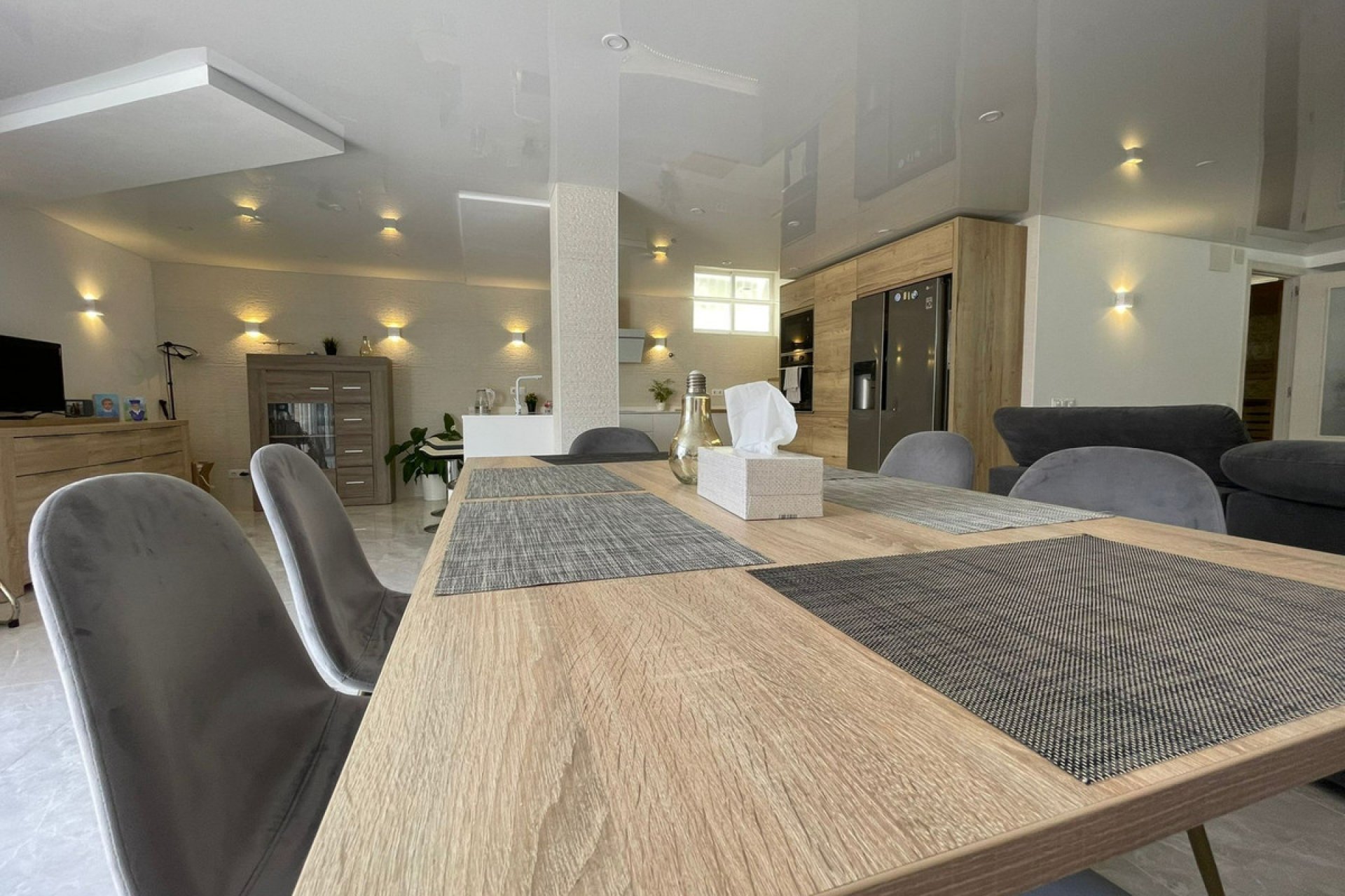 Használt ingatlanok - Villa -
Orihuela - Orihuela Costa