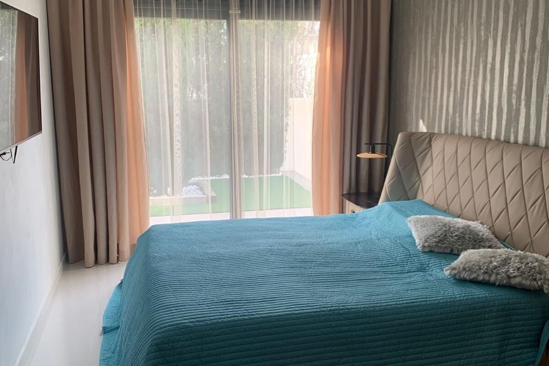 Használt ingatlanok - Villa -
Orihuela - Orihuela Costa