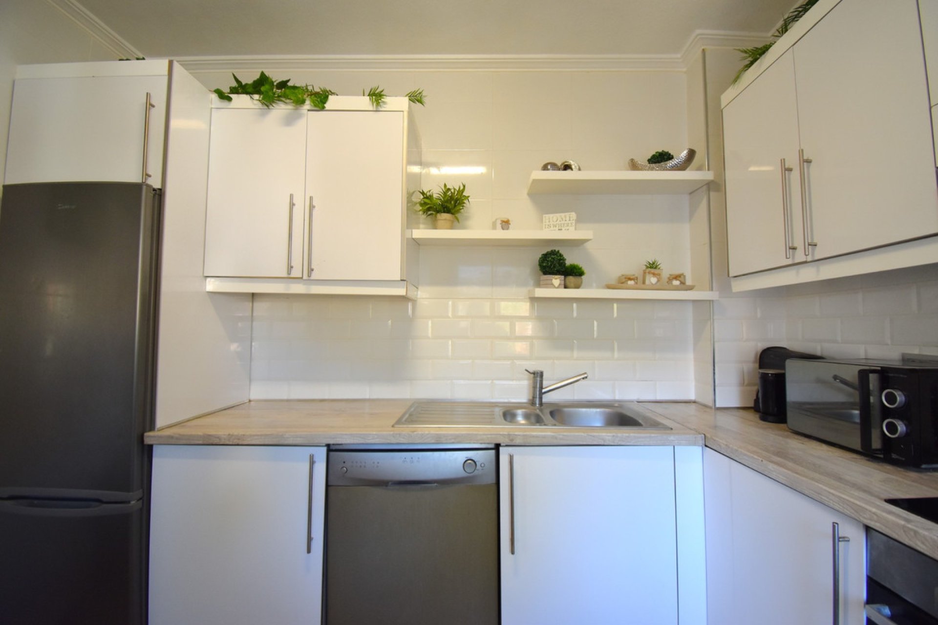 Használt ingatlanok - Villa -
Orihuela - Playa Flamenca