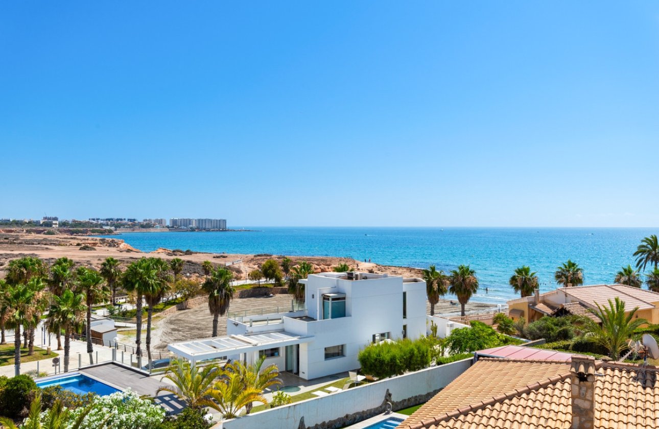 Használt ingatlanok - Villa -
Orihuela - Playa Flamenca