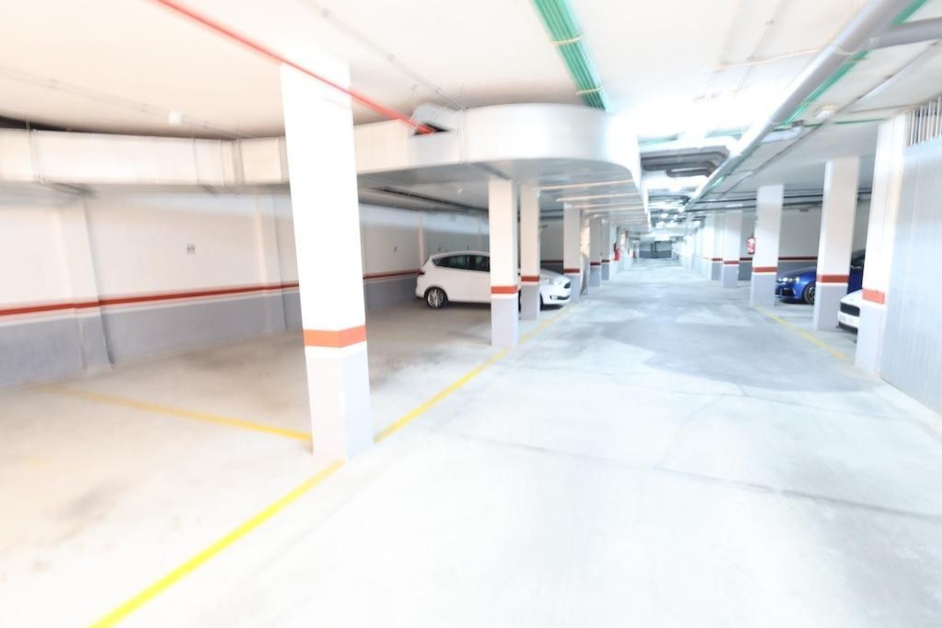 Használt ingatlanok - Villa -
Orihuela - Punta Prima