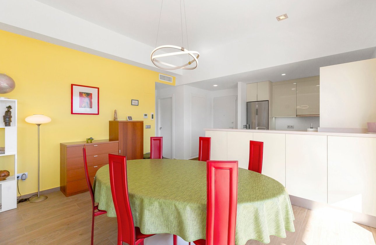 Használt ingatlanok - Villa -
Orihuela - Vistabella Golf