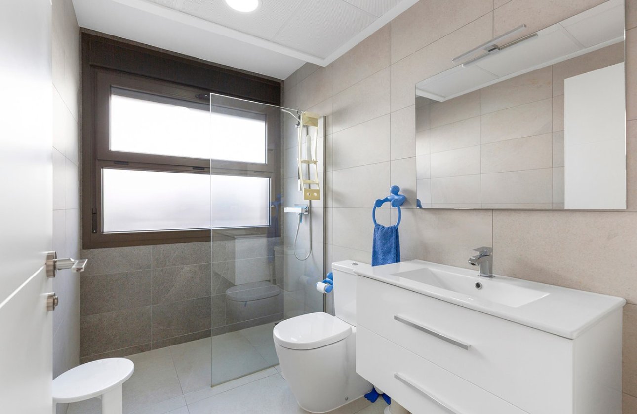 Használt ingatlanok - Villa -
Orihuela - Vistabella Golf