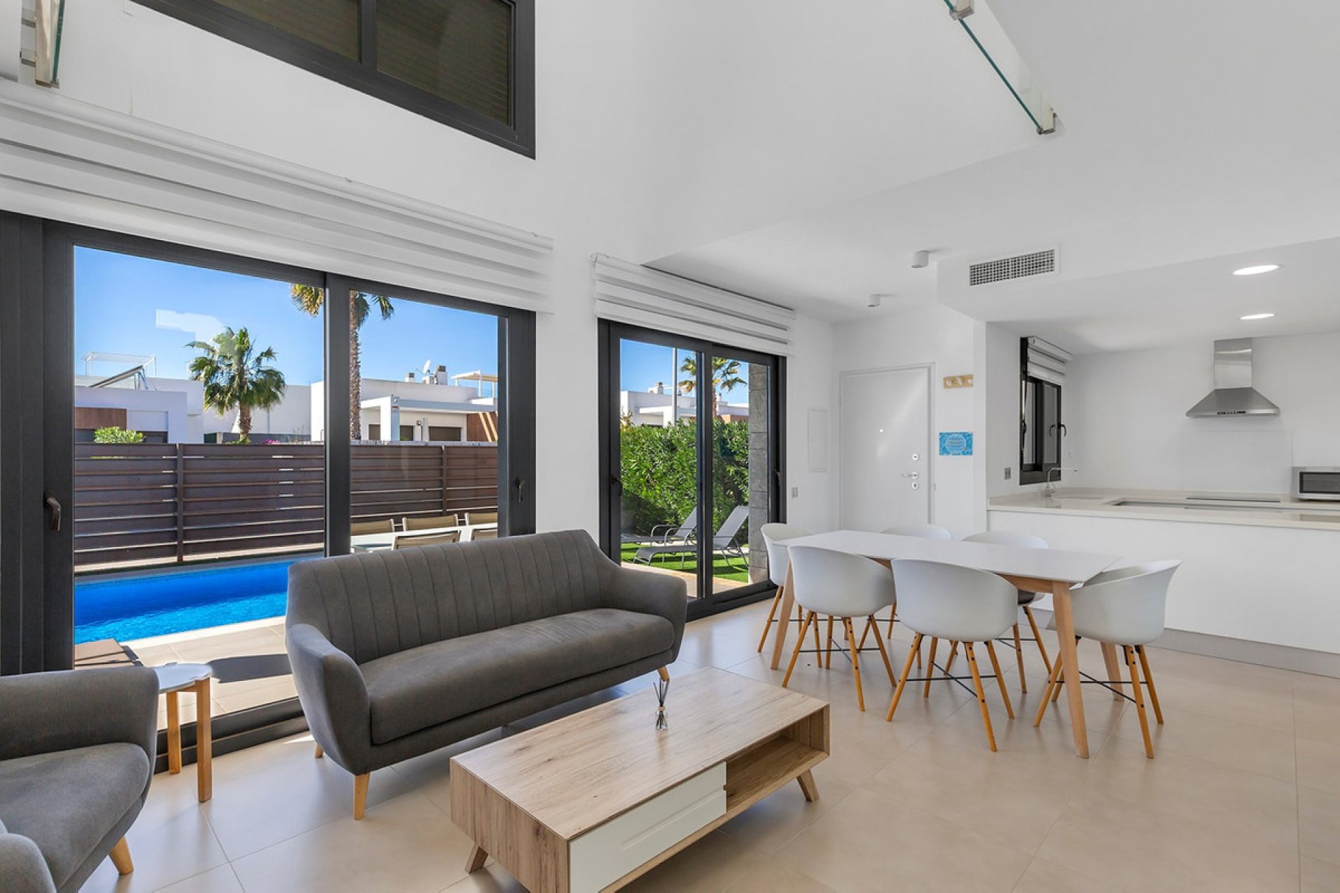 Használt ingatlanok - Villa -
Orihuela - Vistabella Golf