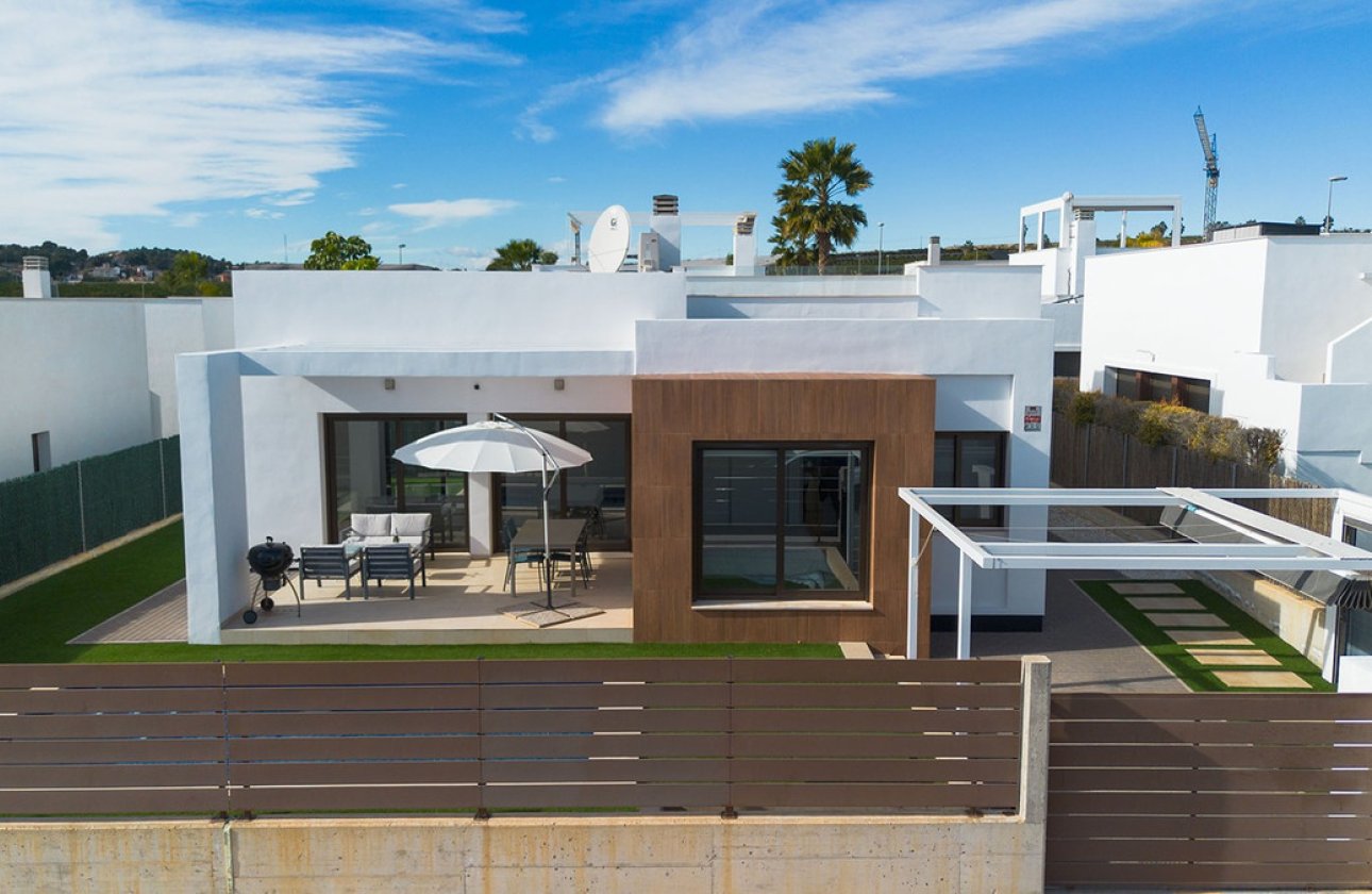 Használt ingatlanok - Villa -
Orihuela - Vistabella Golf