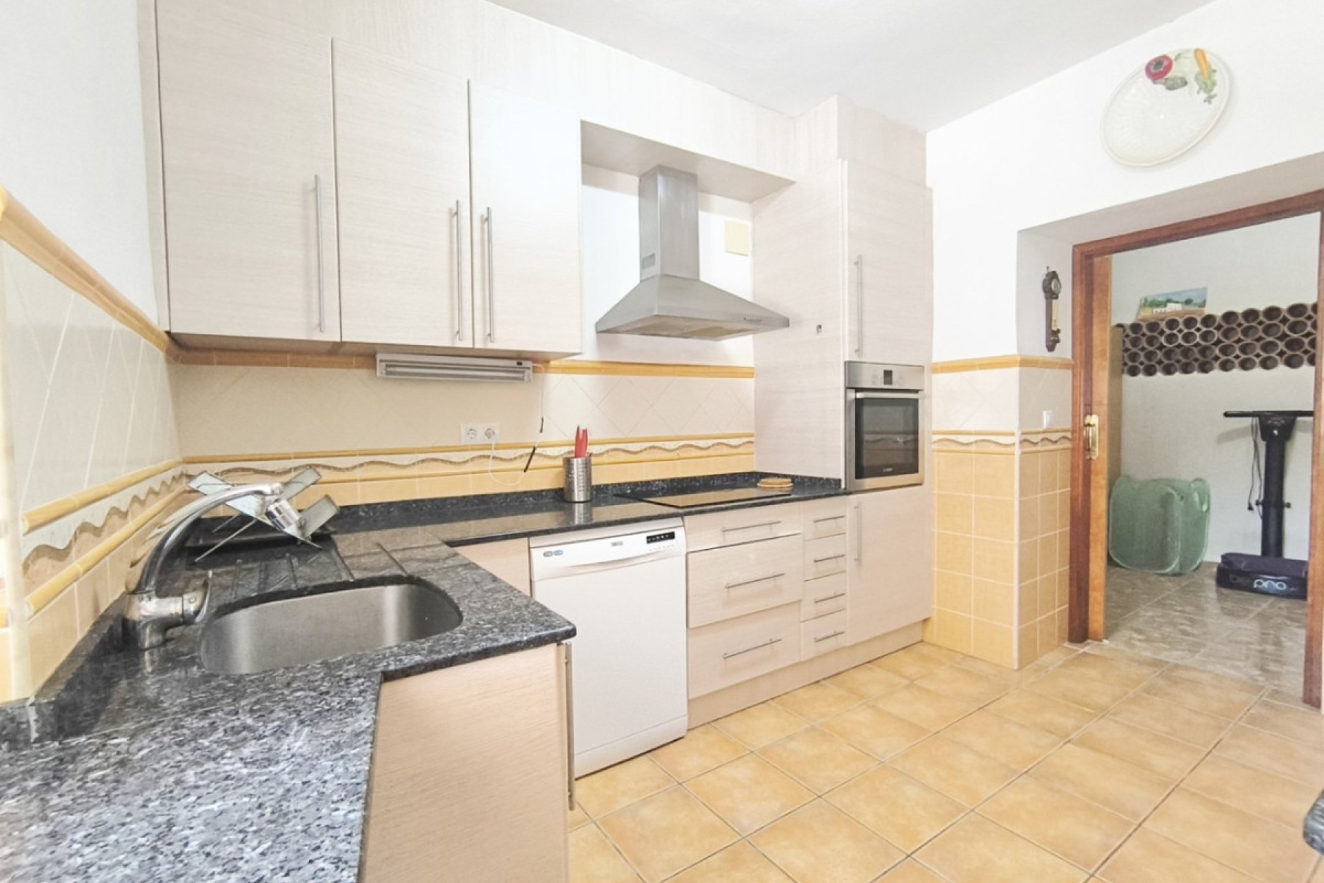 Használt ingatlanok - Villa -
Parcent