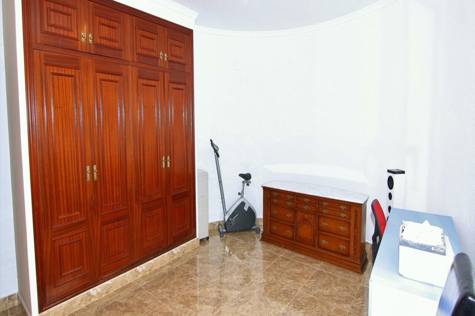 Használt ingatlanok - Villa -
Pedreguer - Pedreguer Centro