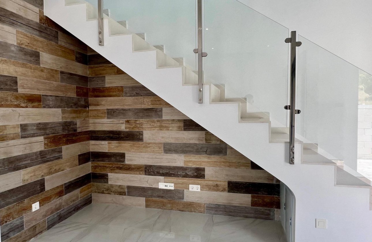 Használt ingatlanok - Villa -
Polop - Polop Centro