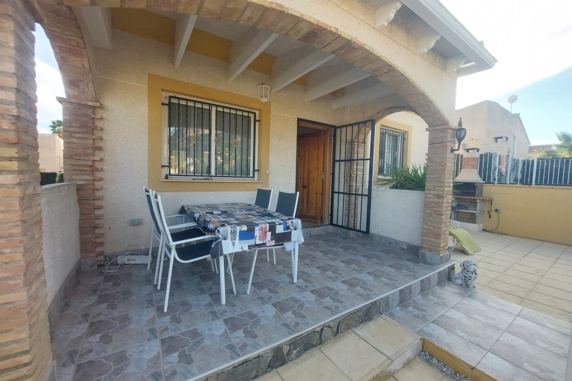 Használt ingatlanok - Villa -
Polop - Polop Centro