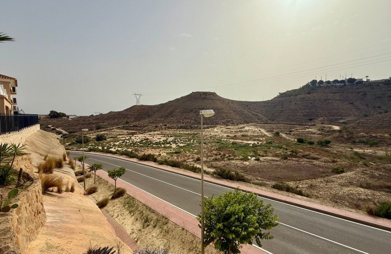 Használt ingatlanok - Villa -
Rojales - Benimar