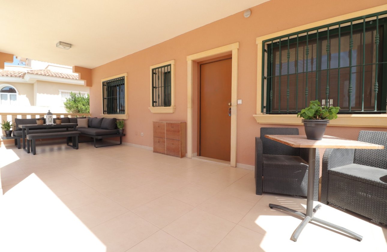 Használt ingatlanok - Villa -
Rojales - Ciudad Quesada