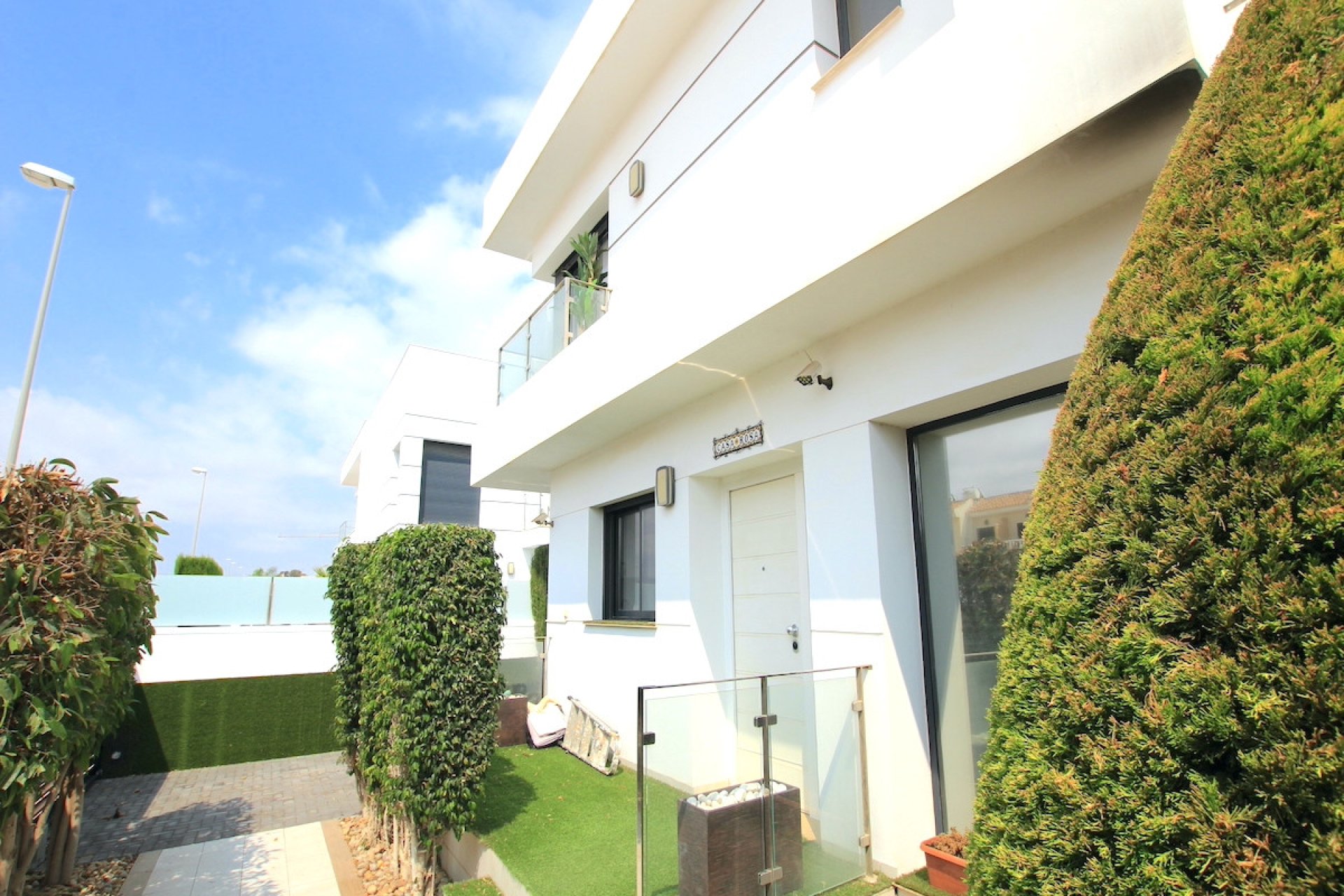 Használt ingatlanok - Villa -
Rojales - Ciudad Quesada