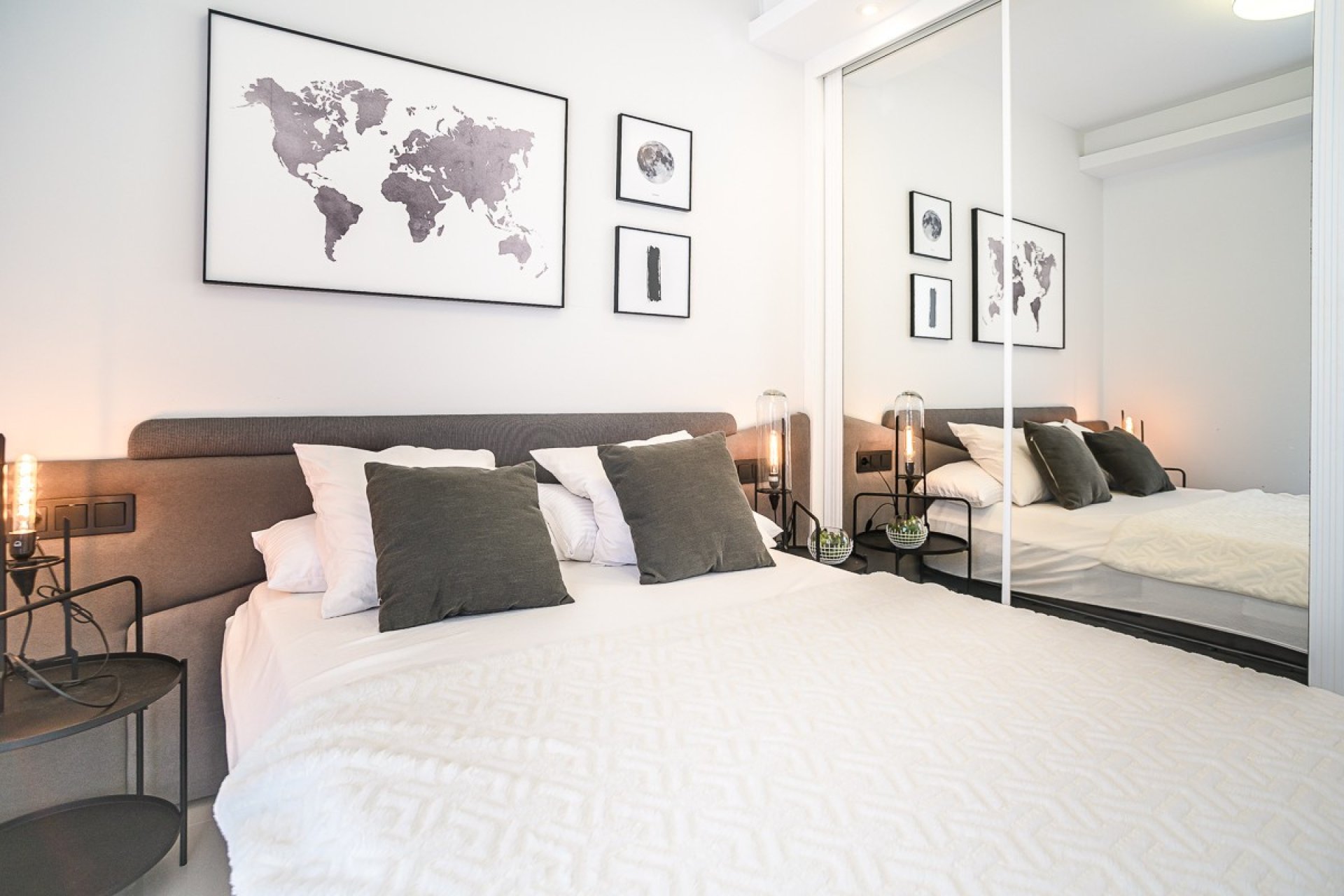 Használt ingatlanok - Villa -
Rojales - Ciudad Quesada