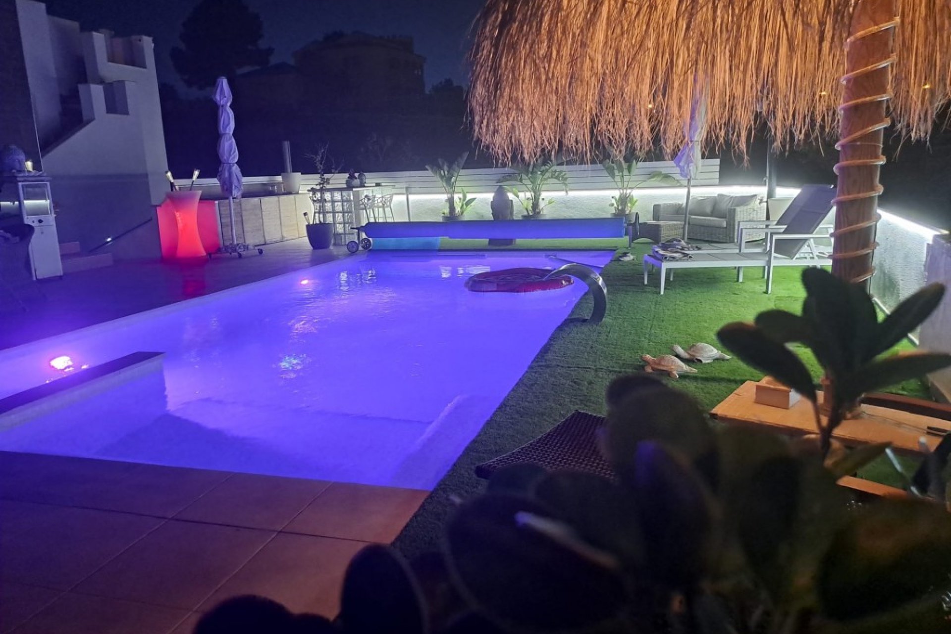 Használt ingatlanok - Villa -
Rojales - Ciudad Quesada