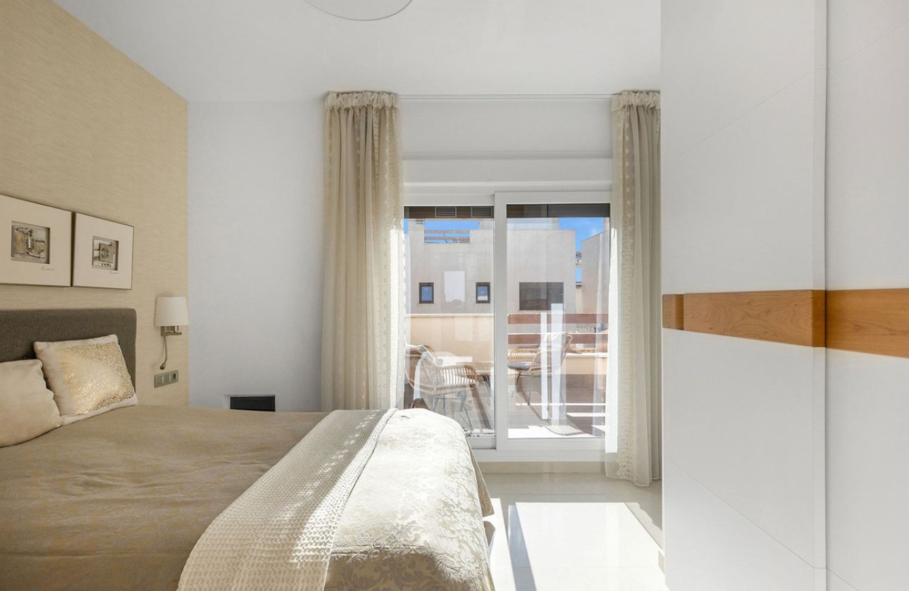 Használt ingatlanok - Villa -
Rojales - Ciudad Quesada