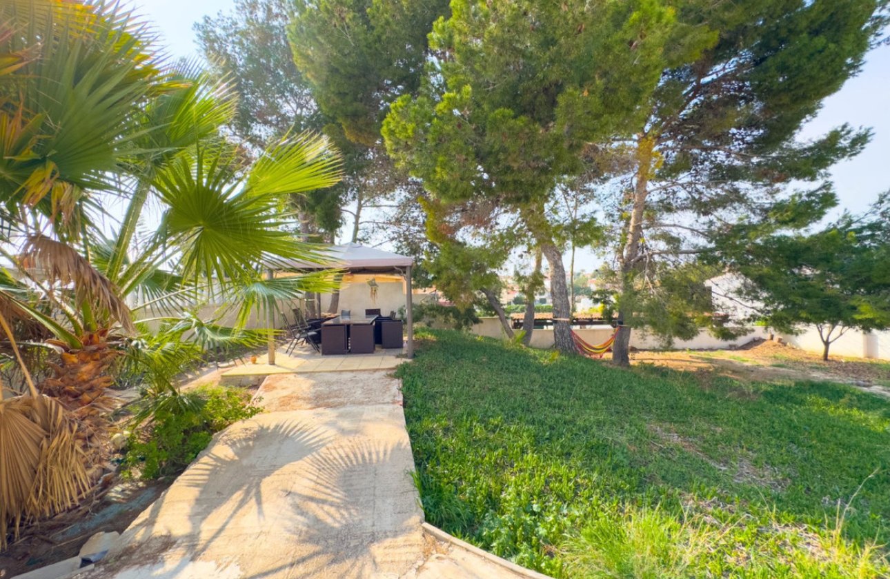 Használt ingatlanok - Villa -
Rojales - Dona Pepa