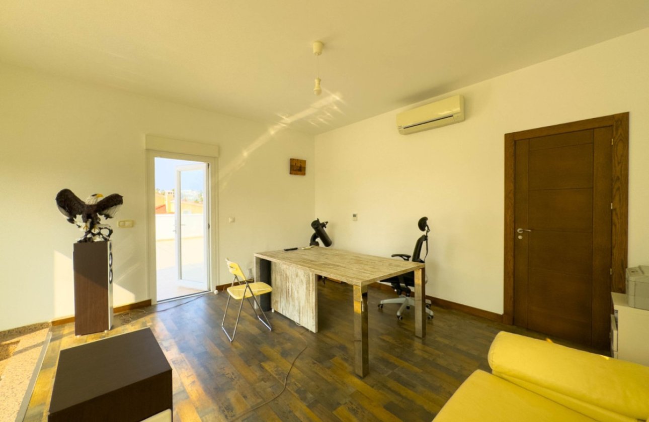 Használt ingatlanok - Villa -
Rojales - Dona Pepa