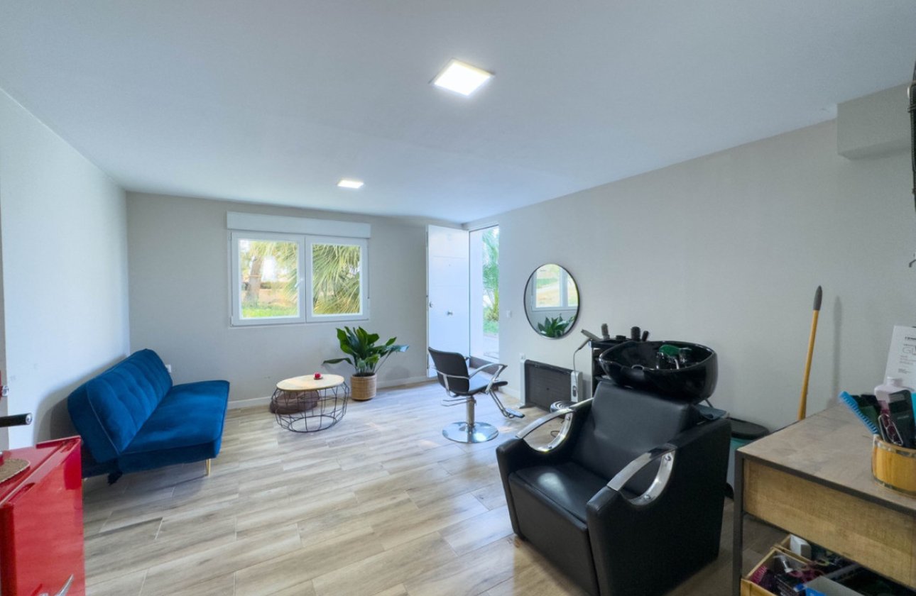 Használt ingatlanok - Villa -
Rojales - Dona Pepa