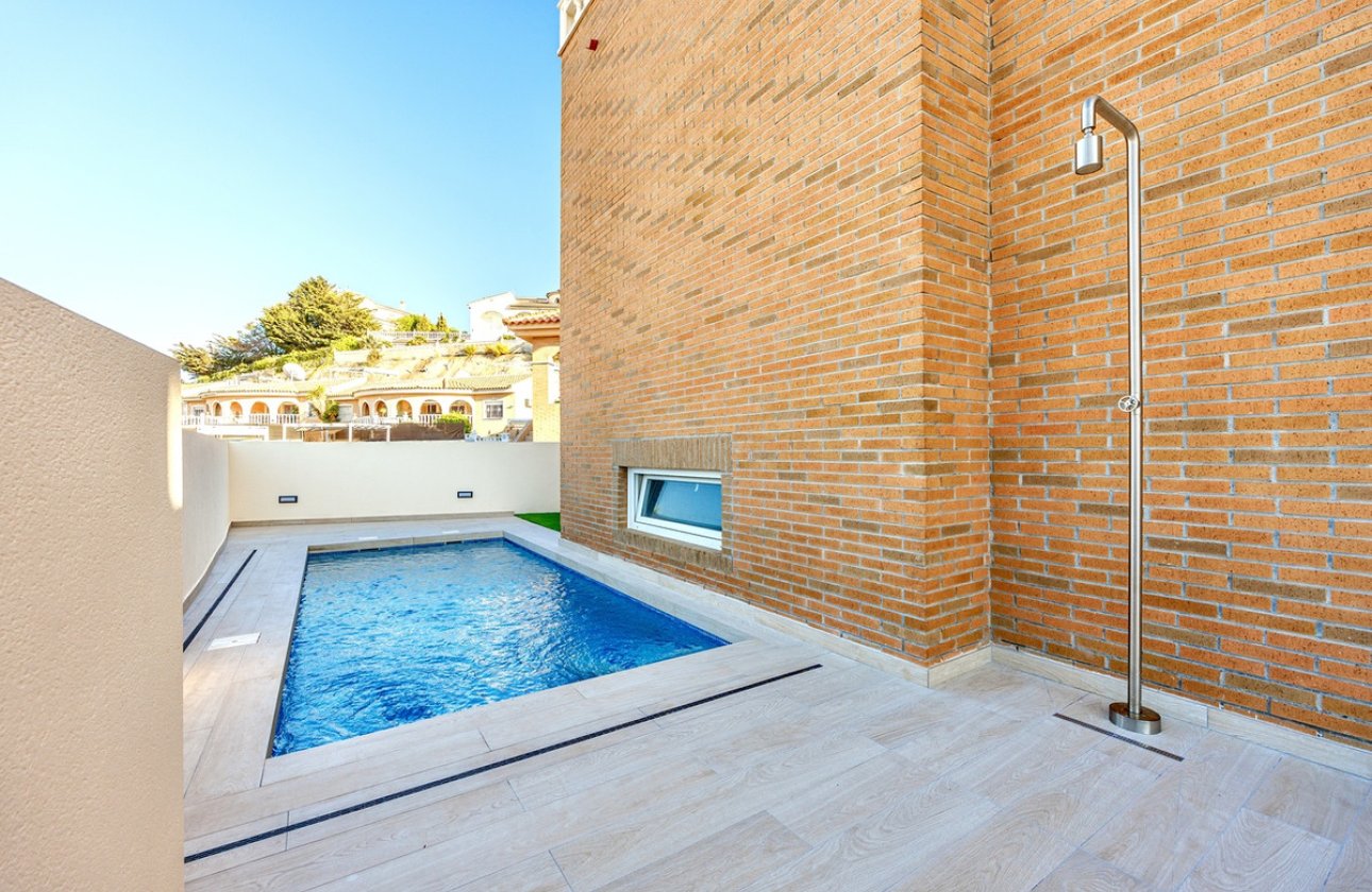 Használt ingatlanok - Villa -
Rojales - Rojales Centro