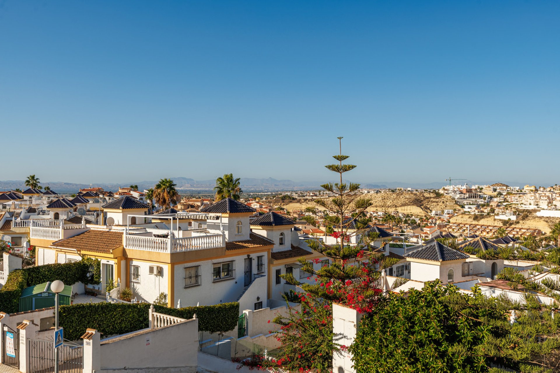 Használt ingatlanok - Villa -
Rojales - Rojales Centro