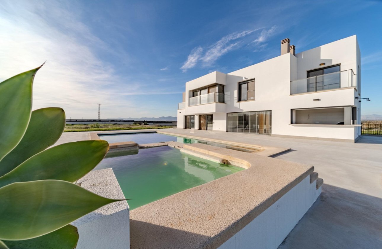 Használt ingatlanok - Villa -
San Fulgencio - La Marina