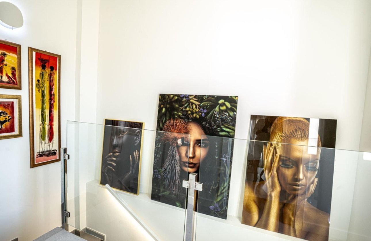 Használt ingatlanok - Villa -
San Fulgencio - La Marina