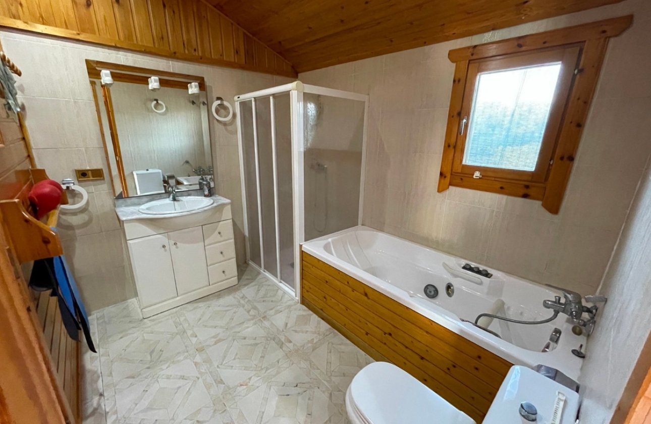 Használt ingatlanok - Villa -
San Fulgencio - La Marina