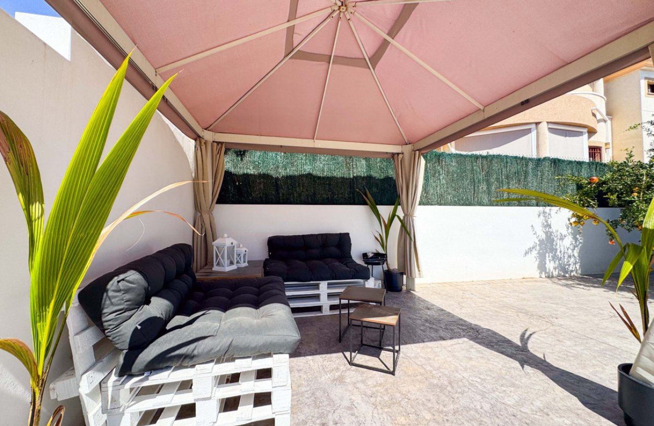 Használt ingatlanok - Villa -
San Fulgencio - San Fulgencio Centro