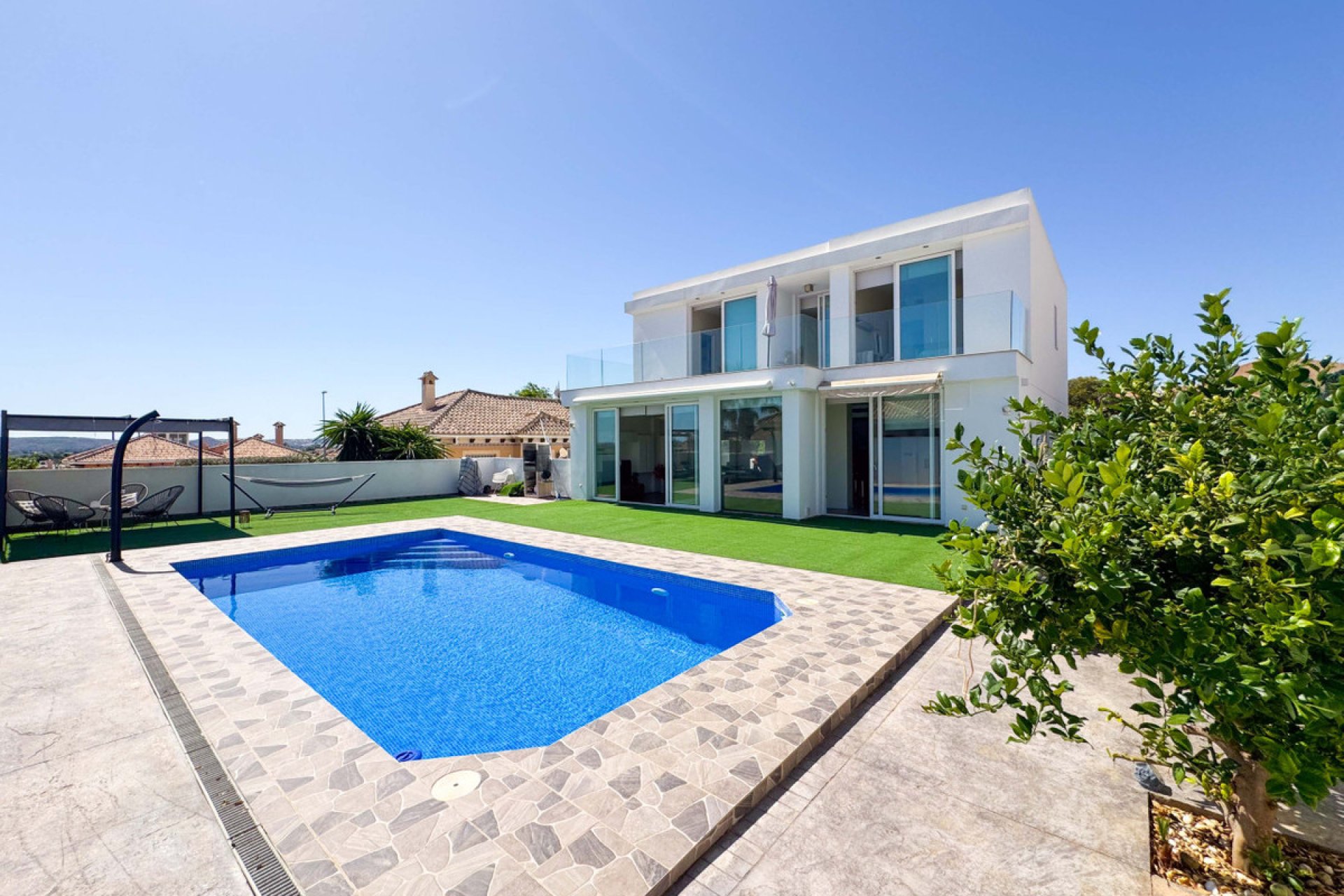 Használt ingatlanok - Villa -
San Fulgencio - San Fulgencio Centro