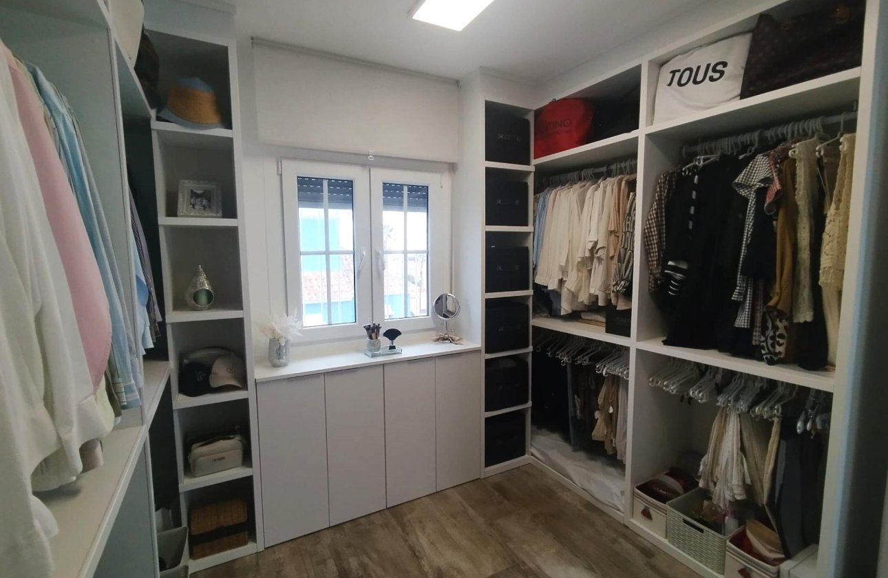 Használt ingatlanok - Villa -
San Miguel de Salinas - Las filipinas