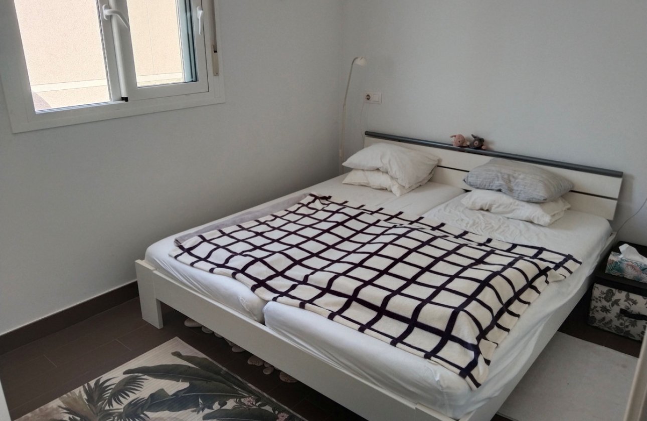 Használt ingatlanok - Villa -
Santa Pola - Gran Alacant