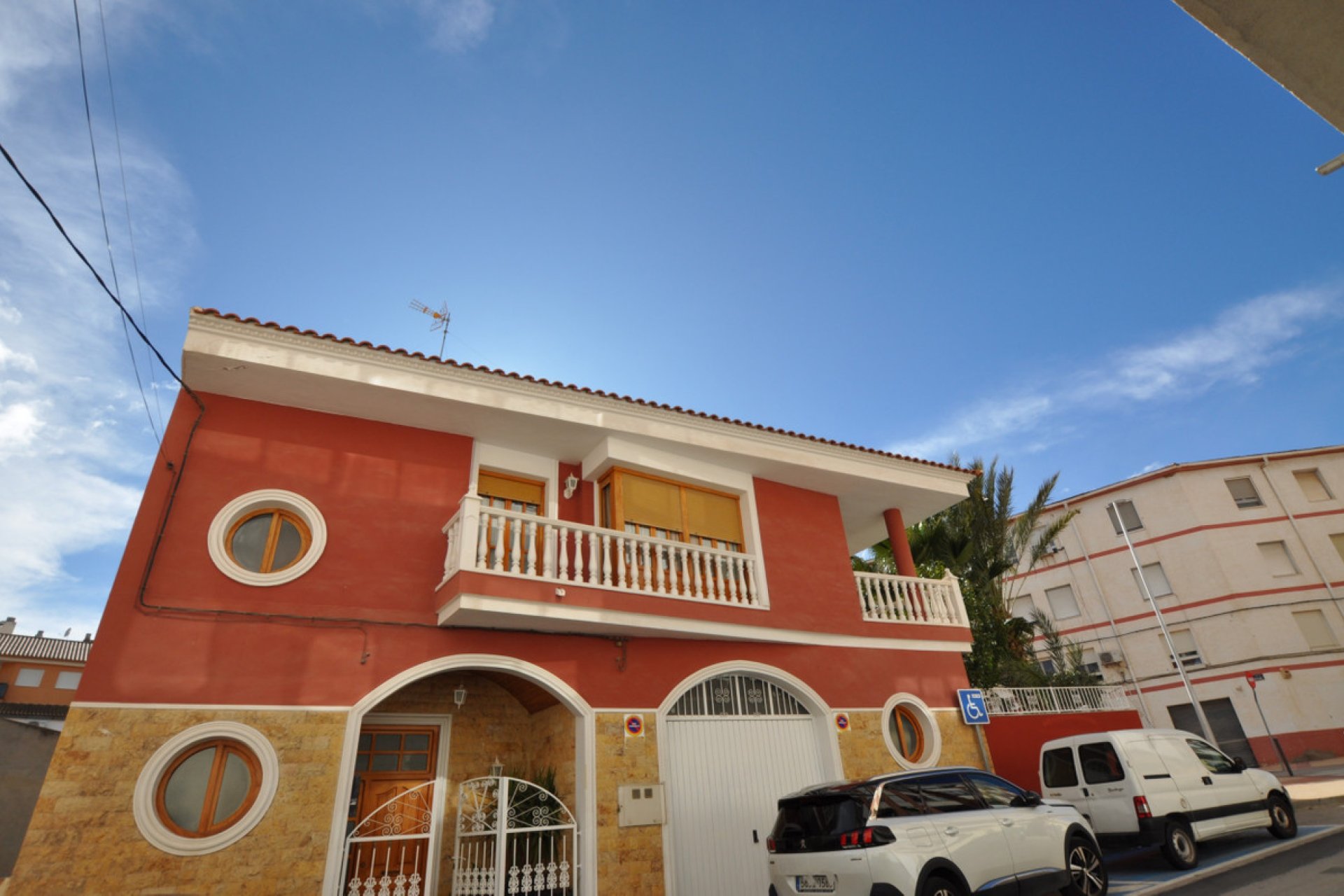 Használt ingatlanok - Villa -
Sax - Sax Centro