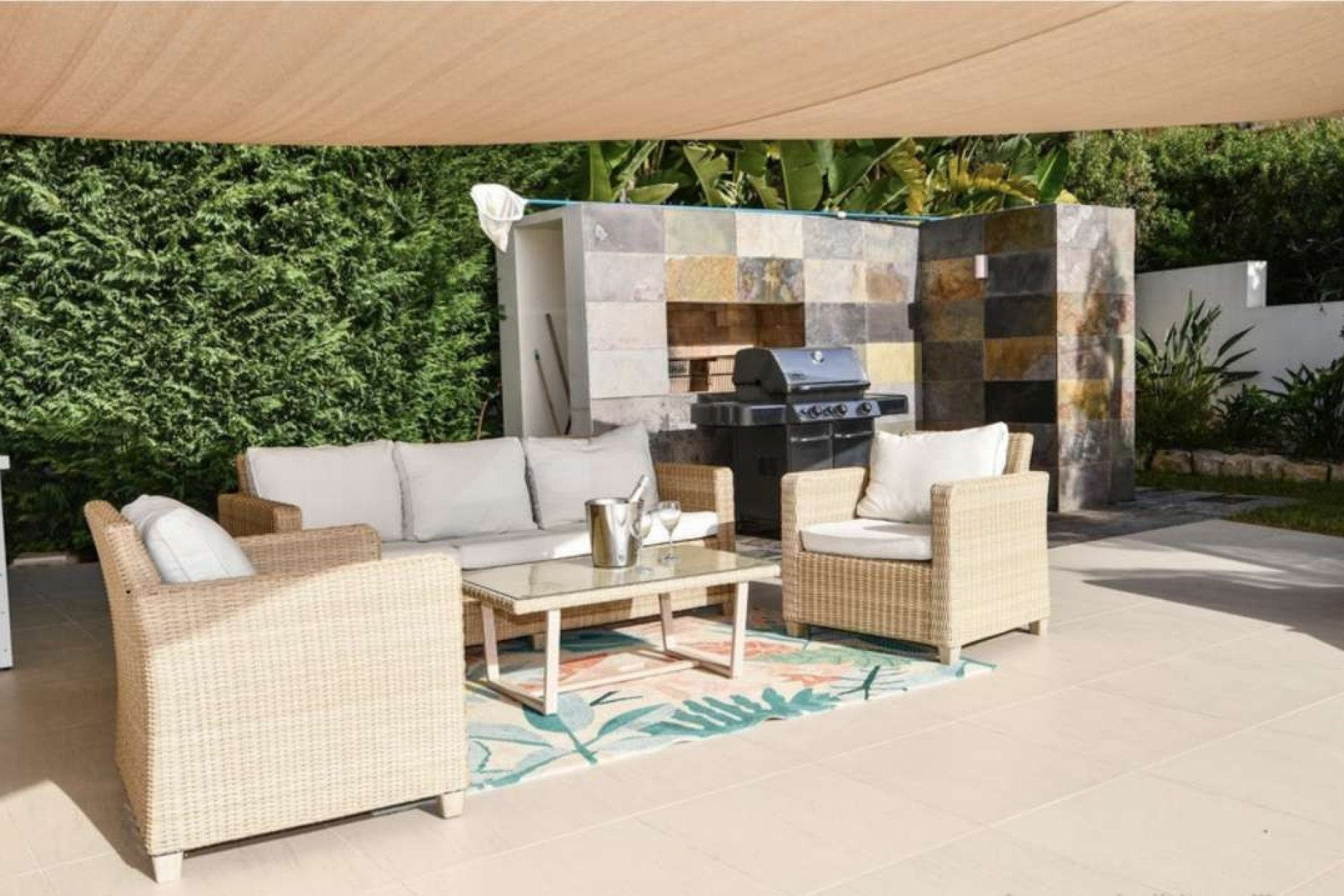 Használt ingatlanok - Villa -
Teulada - Moraira