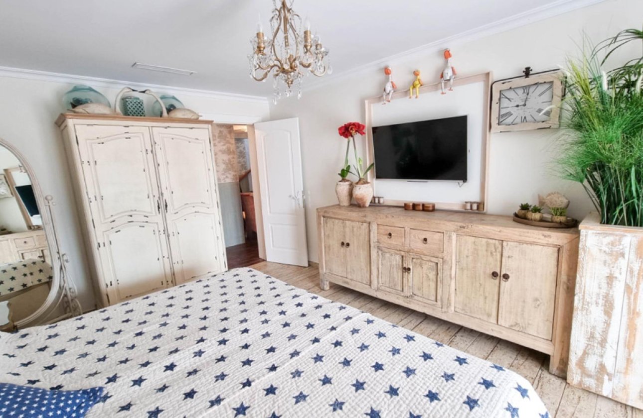 Használt ingatlanok - Villa -
Teulada - Moraira