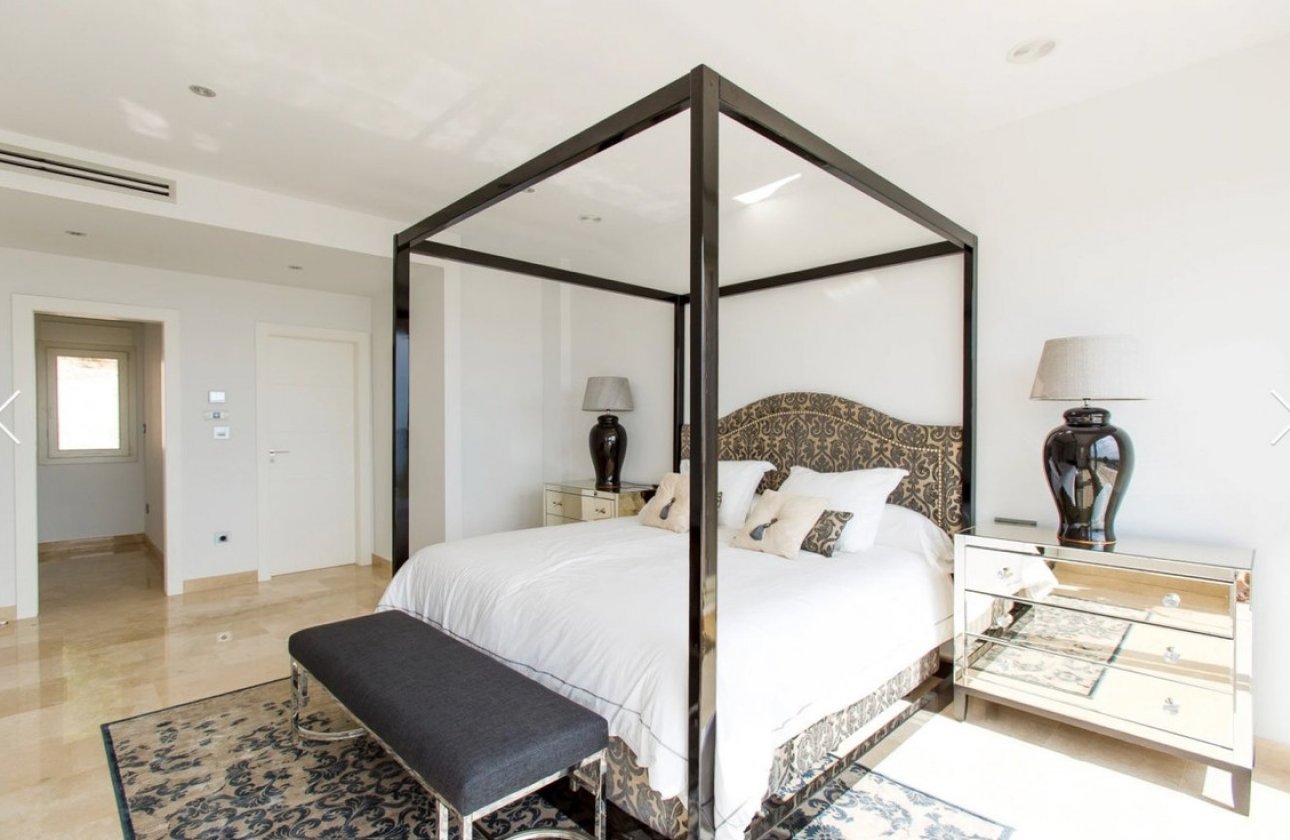 Használt ingatlanok - Villa -
Teulada - Moraira