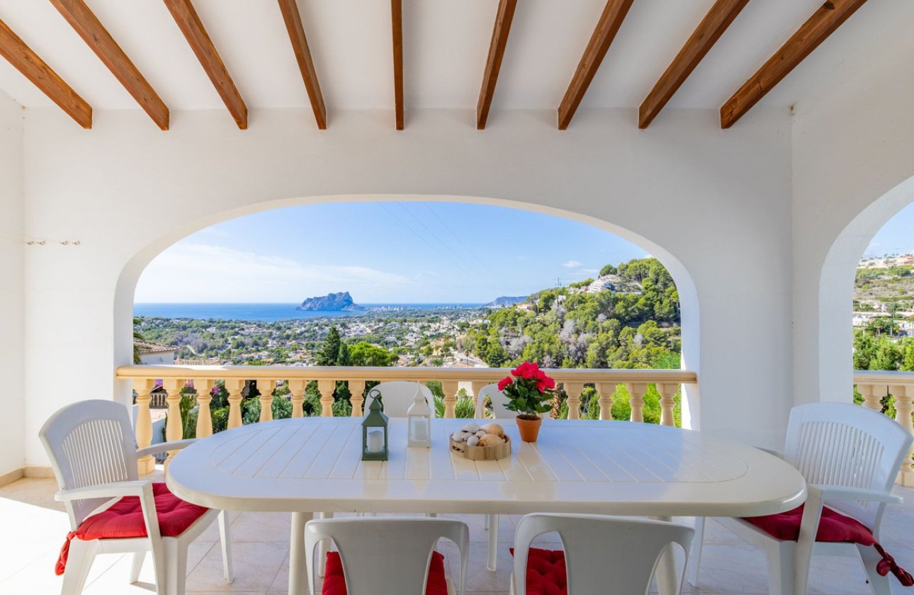 Használt ingatlanok - Villa -
Teulada - Moraira