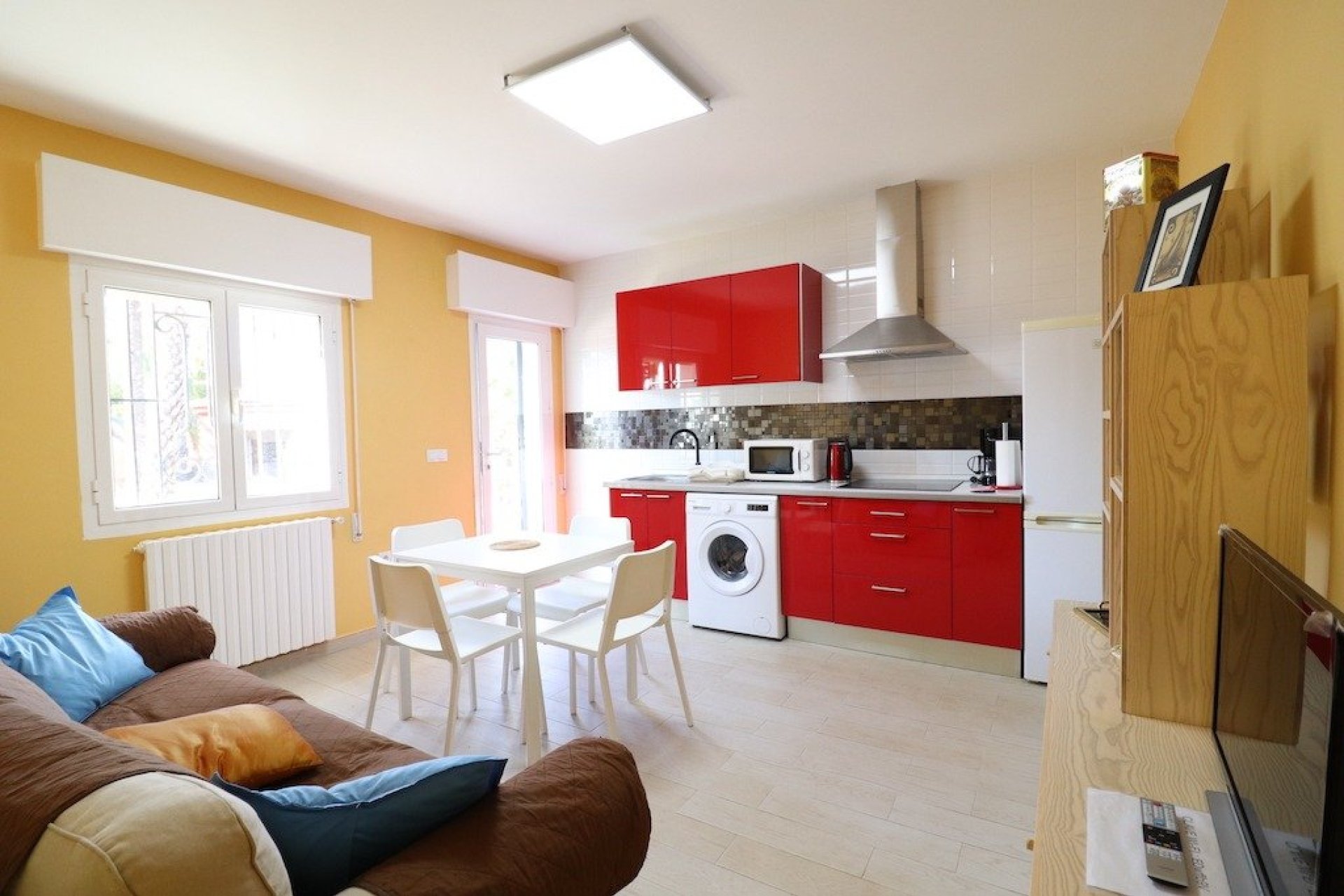 Használt ingatlanok - Villa -
Torrevieja - El chaparral