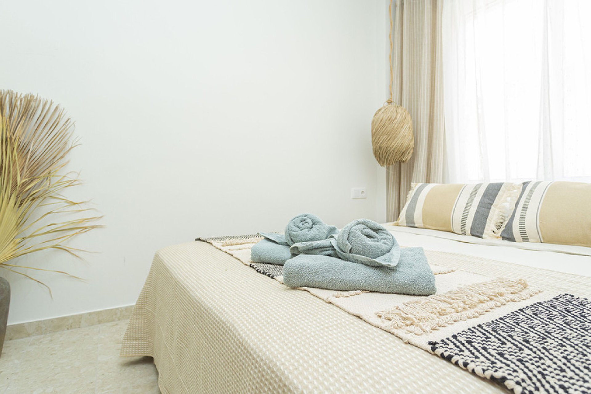 Használt ingatlanok - Villa -
Torrevieja - La Mata