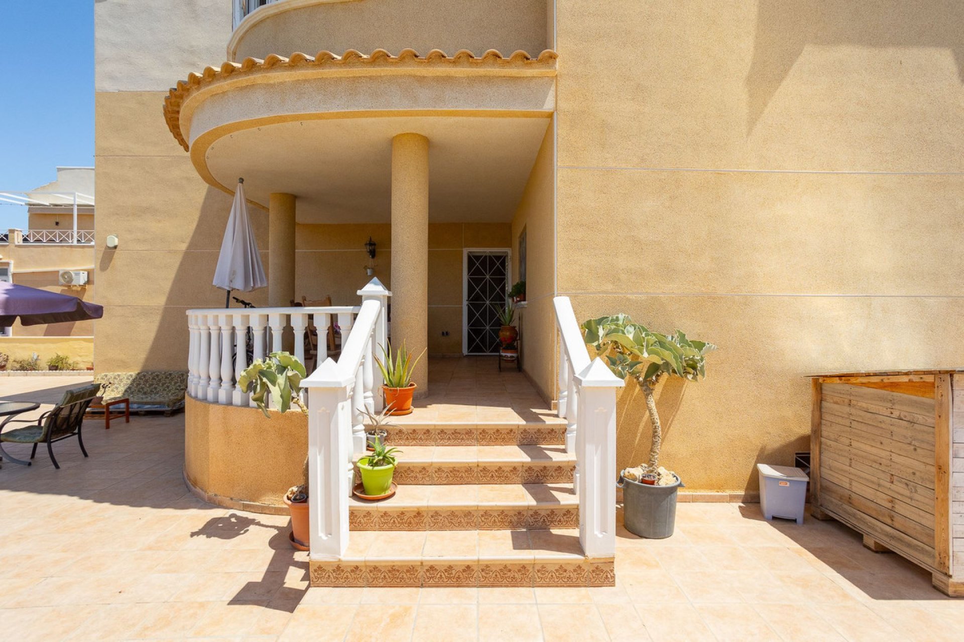 Használt ingatlanok - Villa -
Torrevieja - La siesta
