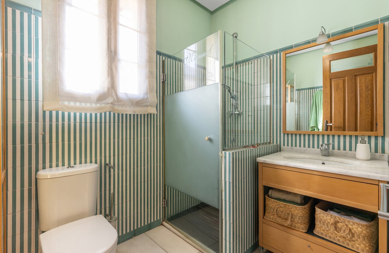 Használt ingatlanok - Villa -
Torrevieja - La Veleta