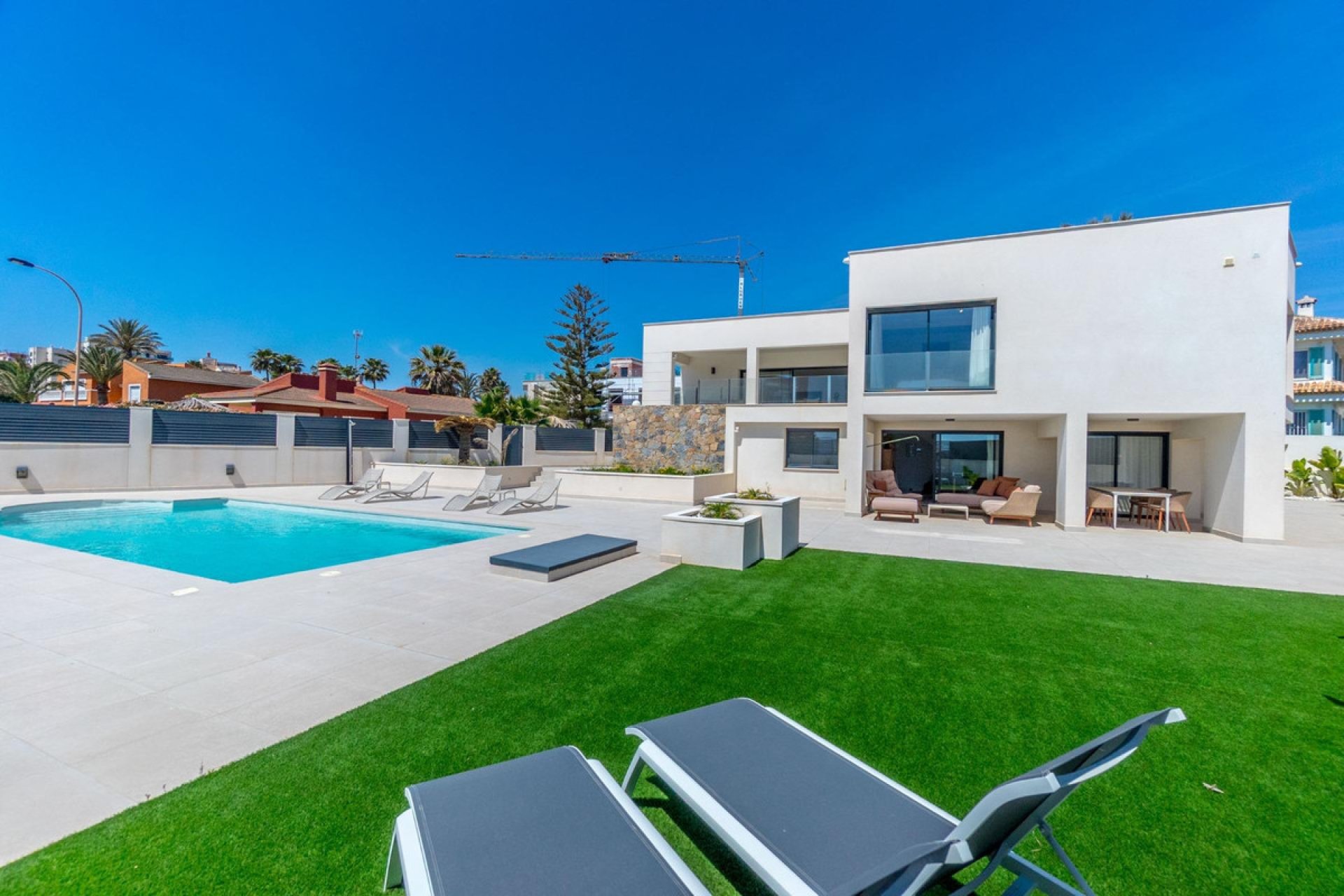 Használt ingatlanok - Villa -
Torrevieja - La Veleta