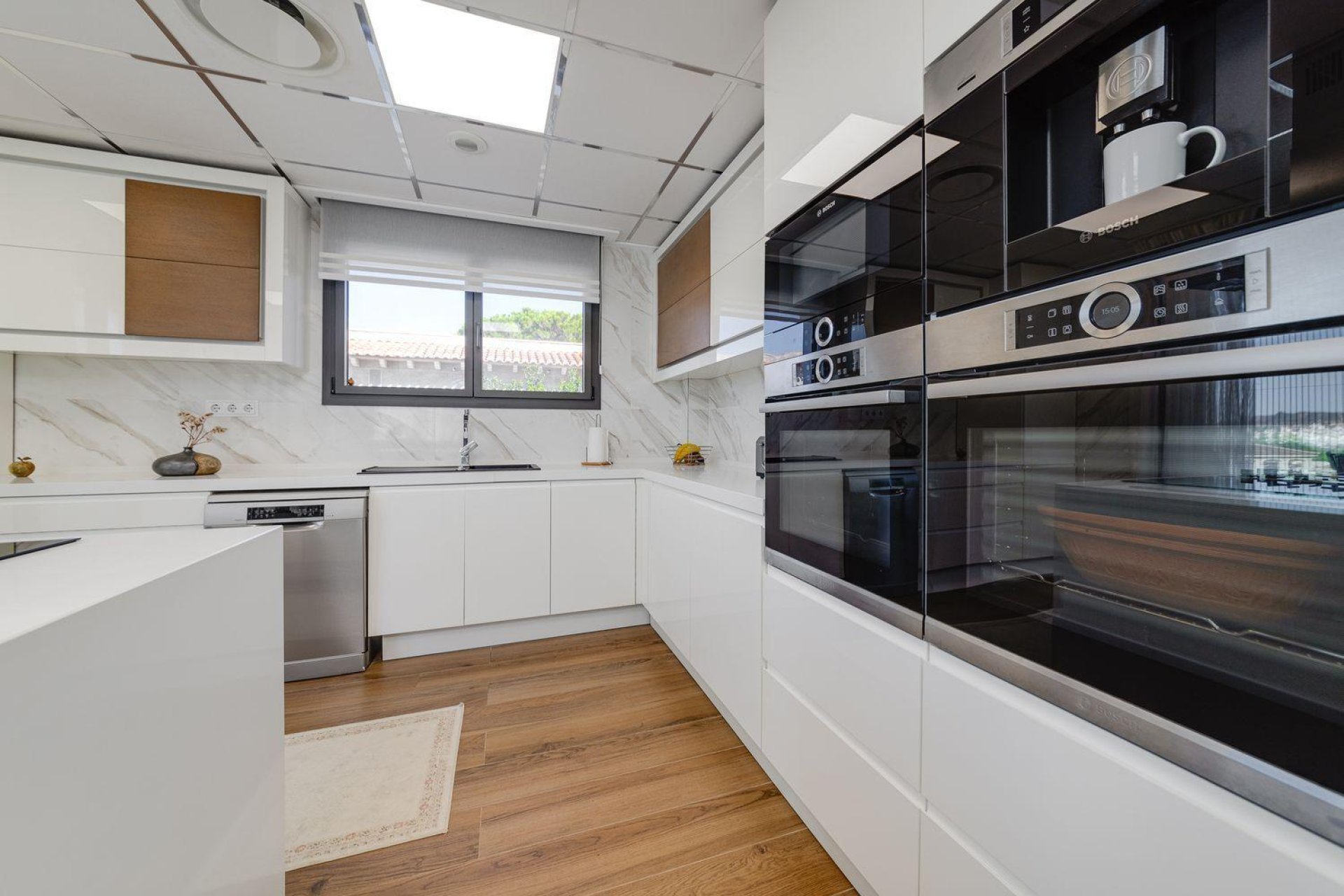 Használt ingatlanok - Villa -
Torrevieja - Los Balcones